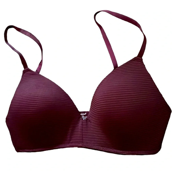 Kathy Ireland Intimates burgundy T-shirt Bra Sz  36C - Picture 1 of 12